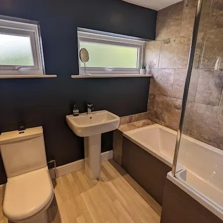 Moorside Terrace * Guisborough